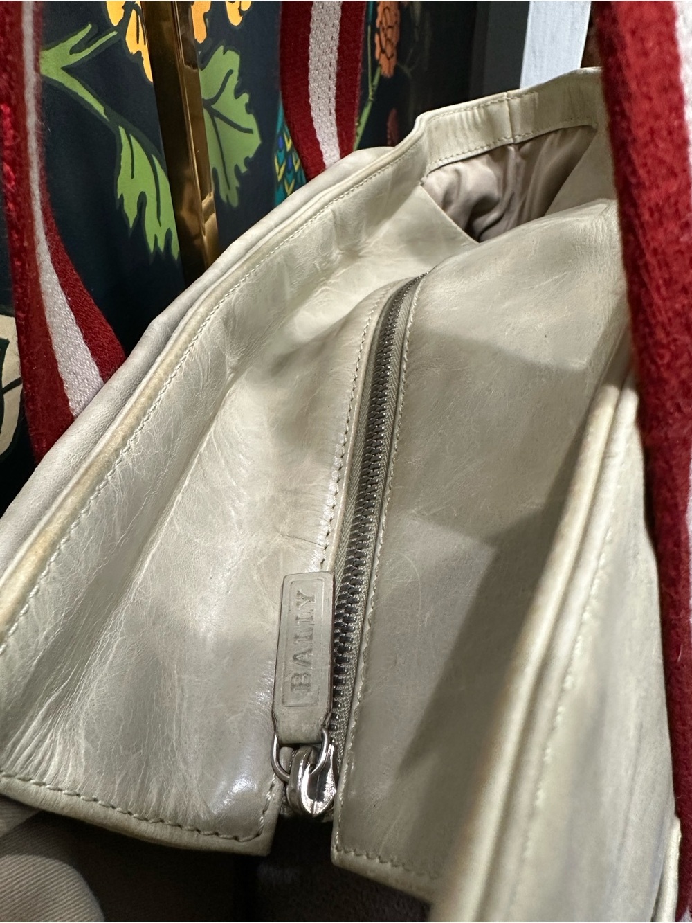 Bally Terrabella Trainspotting Leather Tote Pearl Ivory Red Stripe Made in Italy - Picture 5 of 13